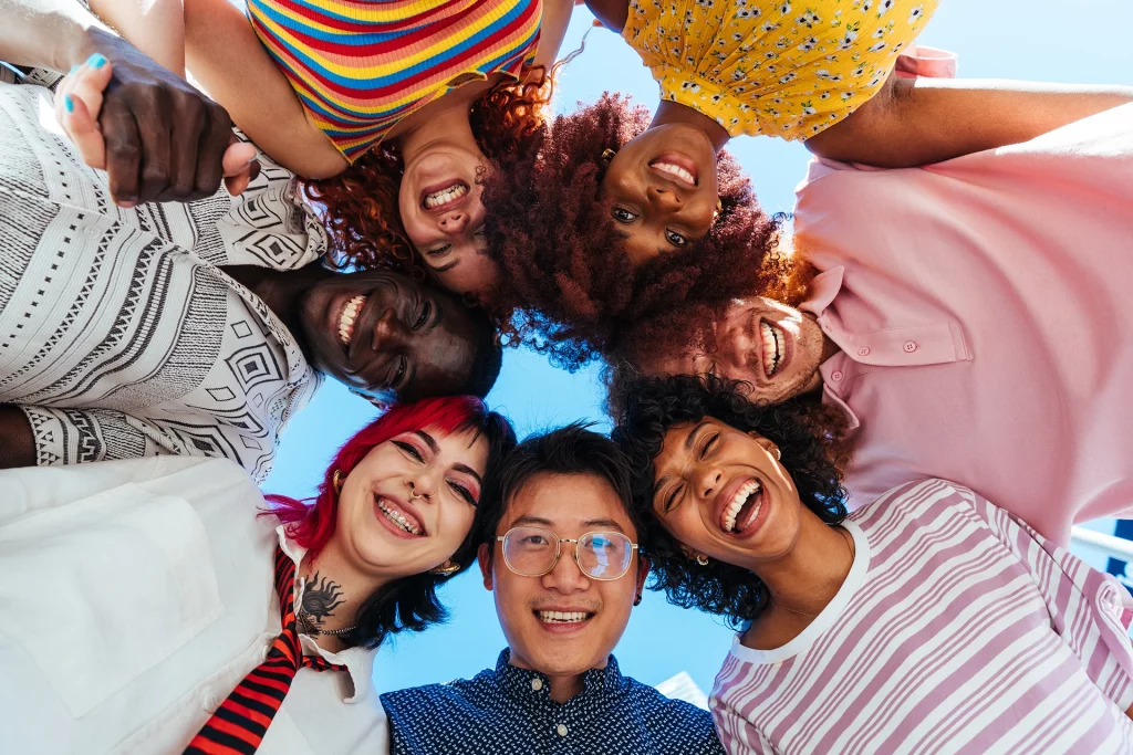 multiethnic-group-of-young-friends-meeting-and-having fun